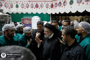حضور رئیس جمهور در چایخانه حضرت رضا علیه&zwnj;السلام