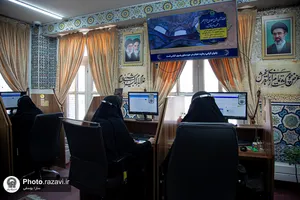پاسخگویی تلفنی مدیر پایگاه&zwnj;های تبلیغی معرفتی حرم مطهر رضوی به مخاطبان سامانه ۱۳۸