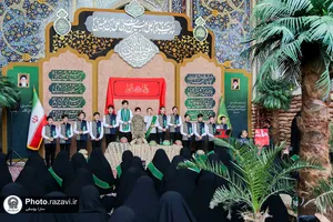 غبارروبی مزار شهدای مدفون در حرم مطهر رضوی