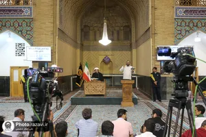 قرائت دعای عرفه ویژه ناشنوایان در حرم مطهر رضوی