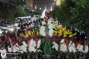 اجتماع زائران و مجاوران رضوی در شب شهادت حضرت جوادالائمه علیه السلام