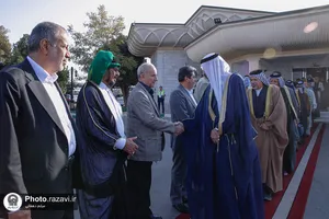 بدرقه شیوخ عشایر عراق در فرودگاه شهید هاشمی&zwnj;نژاد مشهد
