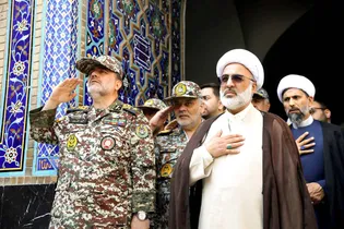 تجدید میثاق مدافعان آسمان در بارگاه ثامن‌الحجج (ع)؛ از مرز‌های وطن تا ضریح منور رضوی