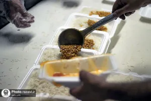 یاری آستان قدس رضوی به زلزله زدگان خوی