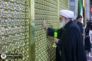 مراسم شام غریبان امام حسین(علیه&zwnj;السلام) در حرم مطهر رضوی