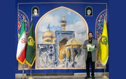 اهدای ۲ عنوان کتاب توسط مدرس دانشگاه فرهنگیان کرمان به کتابخانه رضوی