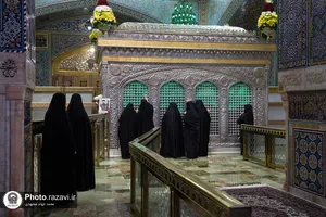 تشرف خانواده شهدای پدافند هوایی ارتش به حرم مطهر رضوی