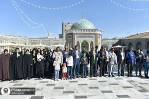تشرف کاروان های سادات از سراسر کشور در دهه ولایت به حرم مطهر رضوی