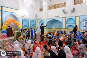 مراسم روز دانش&zwnj;آموز در حرم مطهر رضوی