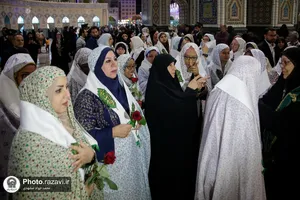تشرف بانوان مهمان جشنواره &laquo;رسانه خورشید&raquo; به حرم مطهر رضوی