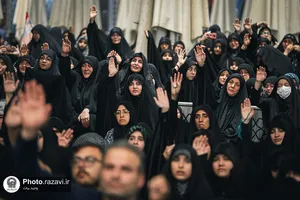 بزرگداشت رهبر شهید انقلاب در حرم مطهر رضوی