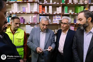 بازدید وزیر بهداشت از خدمات درمانی دارالشفا در ایام نوروز