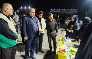 خدمت خادم‌یاران به زائران اربعین نماد فرهنگ رضوی است