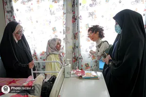 عیادت از بیماران بیمارستان اکبربه مناسبت روز جهانی کودک