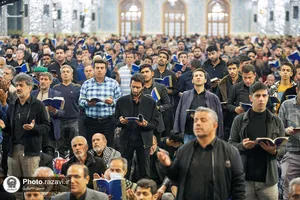 مراسم احیاء شب بیست و یکم ماه رمضان در حرم مطهر رضوی - 2