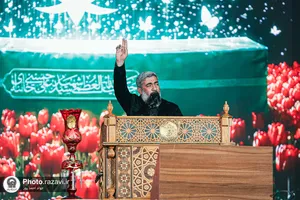سومین شب مراسم بزرگداشت رهبر شهید انقلاب اسلامی از سوی رهبر معظم انقلاب