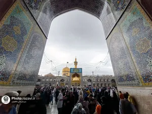 حال و هوای حرم مطهر رضوی در ایام میلاد امام حسن مجتبی علیه&zwnj;السلام