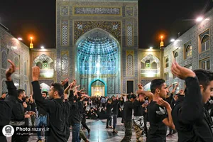 حال و هوای حرم مطهر رضوی در شب شهادت امام رضا(علیه&zwnj;السلام)