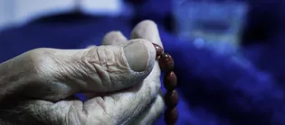 تجلی عطوفت امام رئوفی که مرهم دردهاست