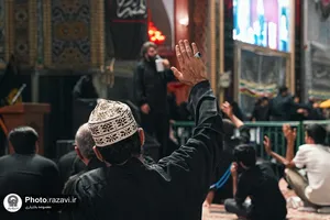 بزرگداشت رهبر شهید انقلاب ویژه زائران عرب زبان حرم مطهر رضوی