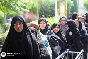 حضور خادمیاران هرمزگانی در چایخانه حضرت