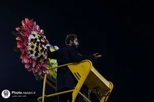 گل&zwnj;آرایی صحن انقلاب حرم مطهر رضوی