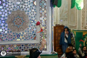 گردهمایی زائرین عرب زبان در حرم مطهر رضوی