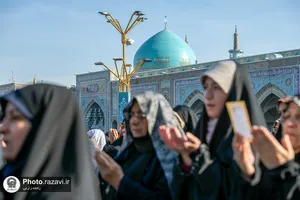 اقامه نماز عید سعید فطر در حرم مطهر رضوی