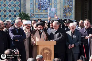 تشییع پیکر حاج سید رضا موید خراسانی در حرم مطهر رضوی
