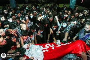 مراسم تشییع پیکر شهید گمنام دفاع مقدس در دبیرستان پسرانه واحد 3 امام رضا(علیه&zwnj;السلام)