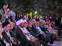 از گلستان شهدا تا صحن رضوی، شبی برای سید مقاومت و فرمانده شهید در اصفهان