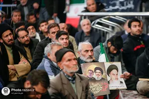 اجتماع مردمی &laquo;بیعت با نصرالله&raquo; در حرم مطهر رضوی