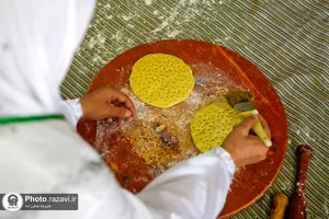 بازدید مدیرعامل بنیاد کرامت رضوی از پخت نان نذری
