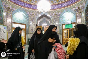 خدمت&zwnj;رسانی خدمه خواهر بارگاه منور رضوی در شب&zwnj;های قدر