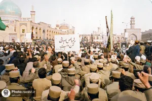 حرم مطهر رضوی؛ کانون انقلاب در مشهد-1