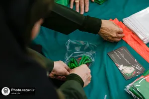 دوخت لباس مراسم شیرخوارگان حسینی در حرم مطهر رضوی