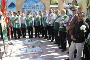 پیوند فرهنگ رضوی با ایثار در گلزار شهدای اراک/ گزارش تصویری
