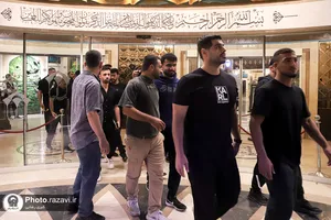 تشرف ملی&zwnj;پوشان کشتی ایران به حرم مطهر رضوی