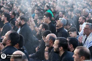 چهارپایه خوانی شهادت امام رضا علیه&zwnj;السلام در حرم مطهر رضوی