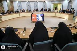 دومین نشست «رهبر شهید و کتاب» با محور تبیین سیره مطالعاتی رهبر شهید برگزار شد