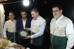 افتتاح بازارچه محصولات کانون کارآفرینی و اشتغال در سمنان؛ گامی نو در حمایت از تولیدات داخلی/ گزارش تصویری