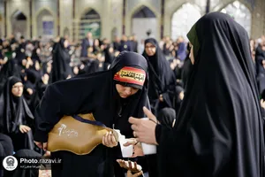آیین ابوقربه، لیله العباس در حرم مطهر رضوی