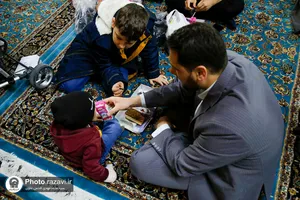توزیع افطاری سبک در حرم مطهر رضوی-3