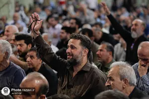 وداع با پیکر فرمانده قرارگاه عملیاتی سجاد سراوان در حرم مطهر رضوی