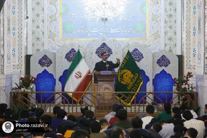 تشرف مدال&zwnj;آوران المپیاد دانش&zwnj;آموزی کشوری به حرم مطهر رضوی