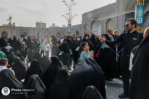 قرائت دعای پرفیض عرفه در حرم مطهر رضوی-2