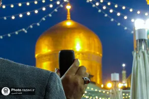حال و هوای حرم مطهر رضوی در شب میلاد امام رضا علیه&zwnj;السلام -2