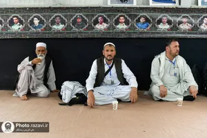 خدمت رسانی به زائران اربعین حسینی در مرز دوغارون