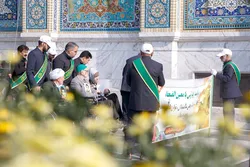 منظومه کرامت و تسهیل زیارت برای موی سپیدان در حریم رضوی