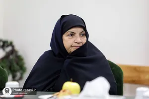 رونمایی از اسناد اهدایی خانواده معتمدی موسوی